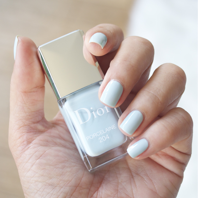 Extime - DIOR Nail Glow Instant french manicure effect, brightening  treatment