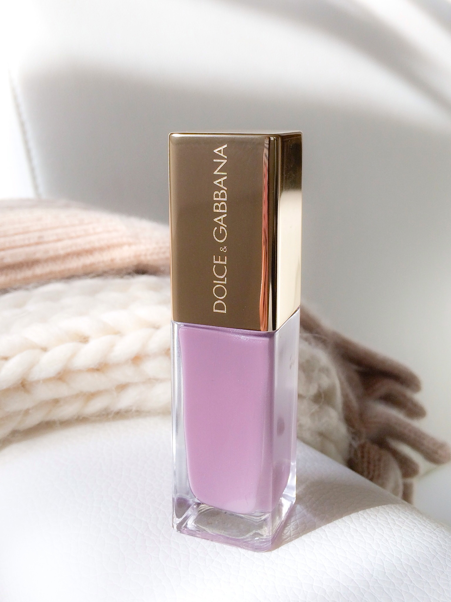 Dolce & Gabbana nail lacquer 107 Lilac – Bubbly Michelle